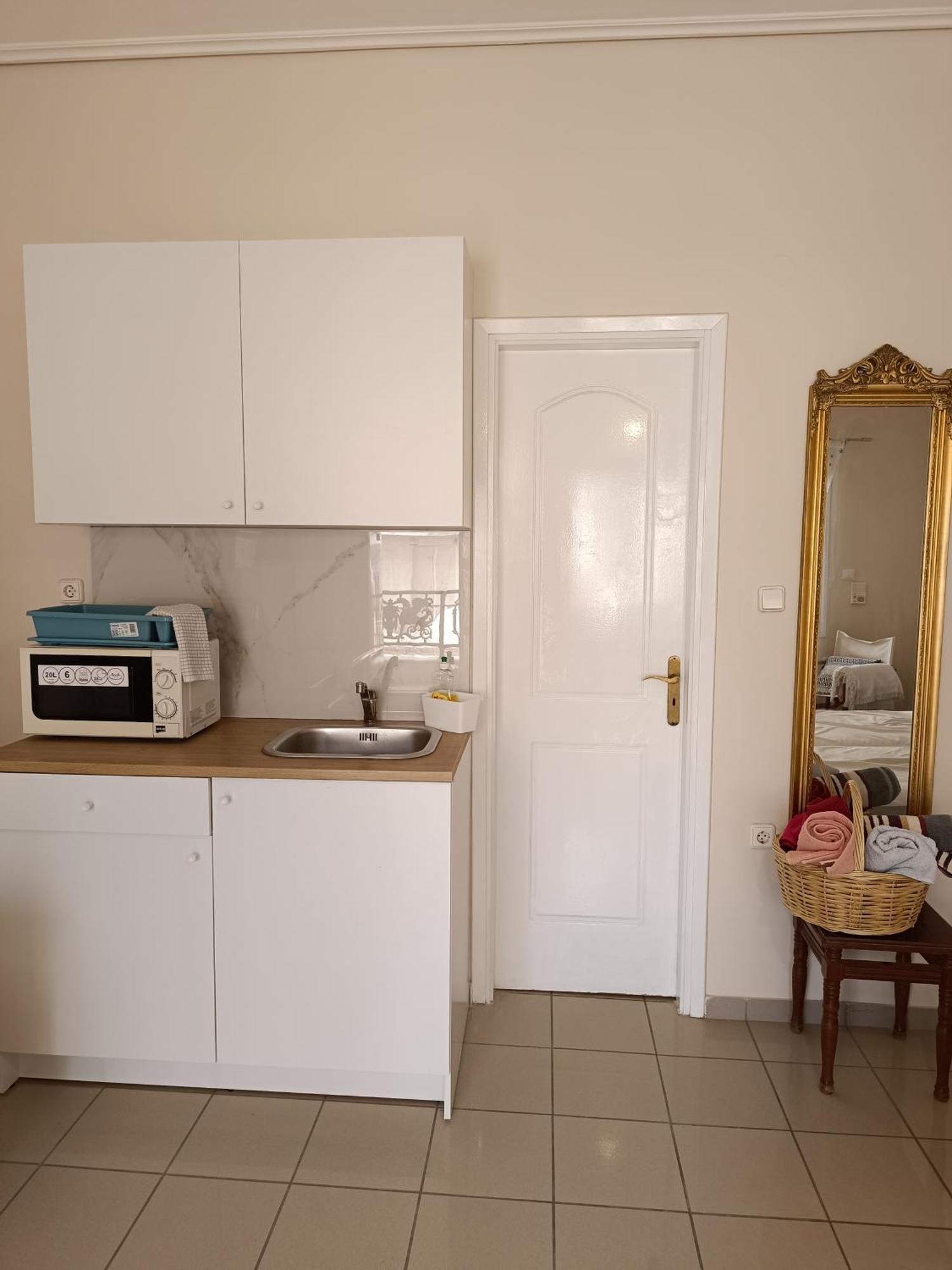 Spacious Apartment Corinth Exteriör bild