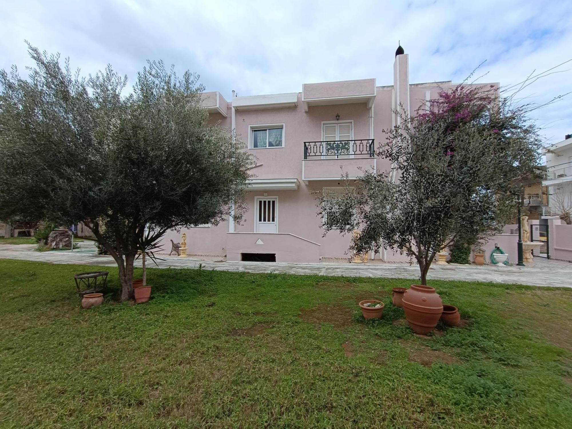 Spacious Apartment Corinth Exteriör bild